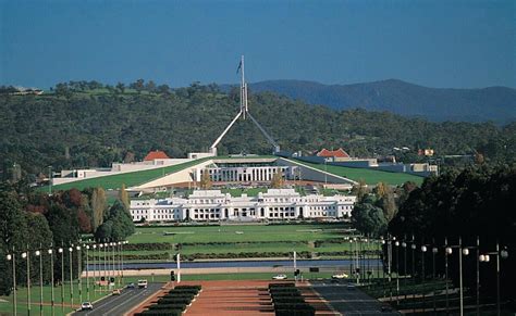 when did canberra become the capital city of australia